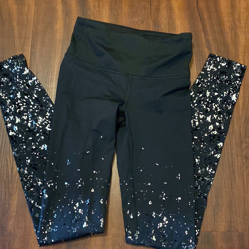 Lululemon Black & Metallic Leggings!